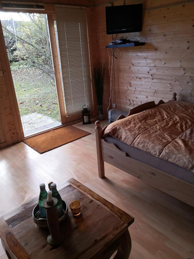 Optimierter 25Qm Holz Bungalow Mit Neuem Massivholzbett, Garten Mit Grillmoeglichkeit, Parkplatz, Radler Willkommen! Scharbeutz Exterior photo